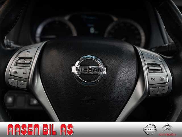 Nissan Navara Double Cab 2,3 dCi 190 Tekna aut