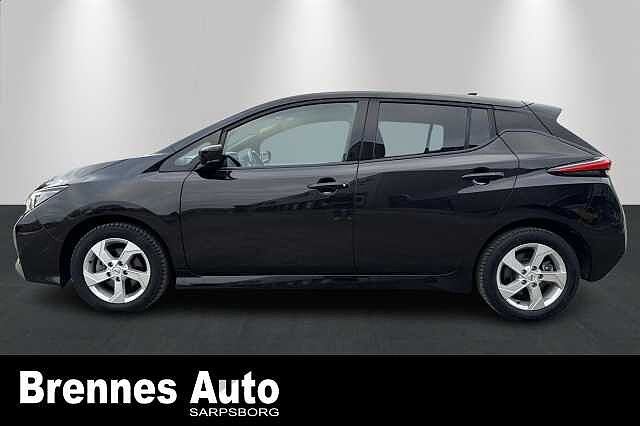 Nissan Leaf /360 Kamera/App/ Rattvarme/++