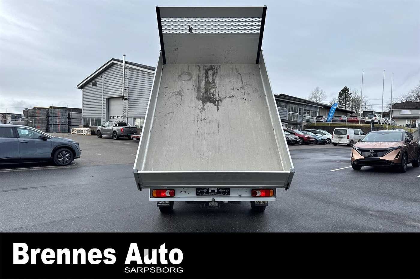 Nissan NV400 Plan m/ 3 veis tipp, kun kj&oslash;rt 69000 km
