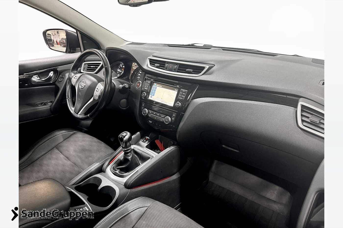 Nissan Qashqai 1,6 dCi 130 Tekna 4x4