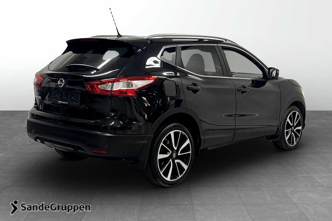 Nissan Qashqai 1,6 dCi 130 Tekna 4x4