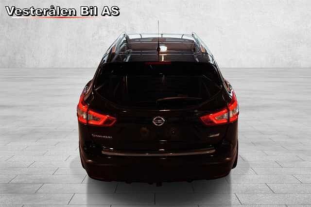 Nissan Qashqai Tekna, Skinn, Navi, El-Sete, 360-kamera++