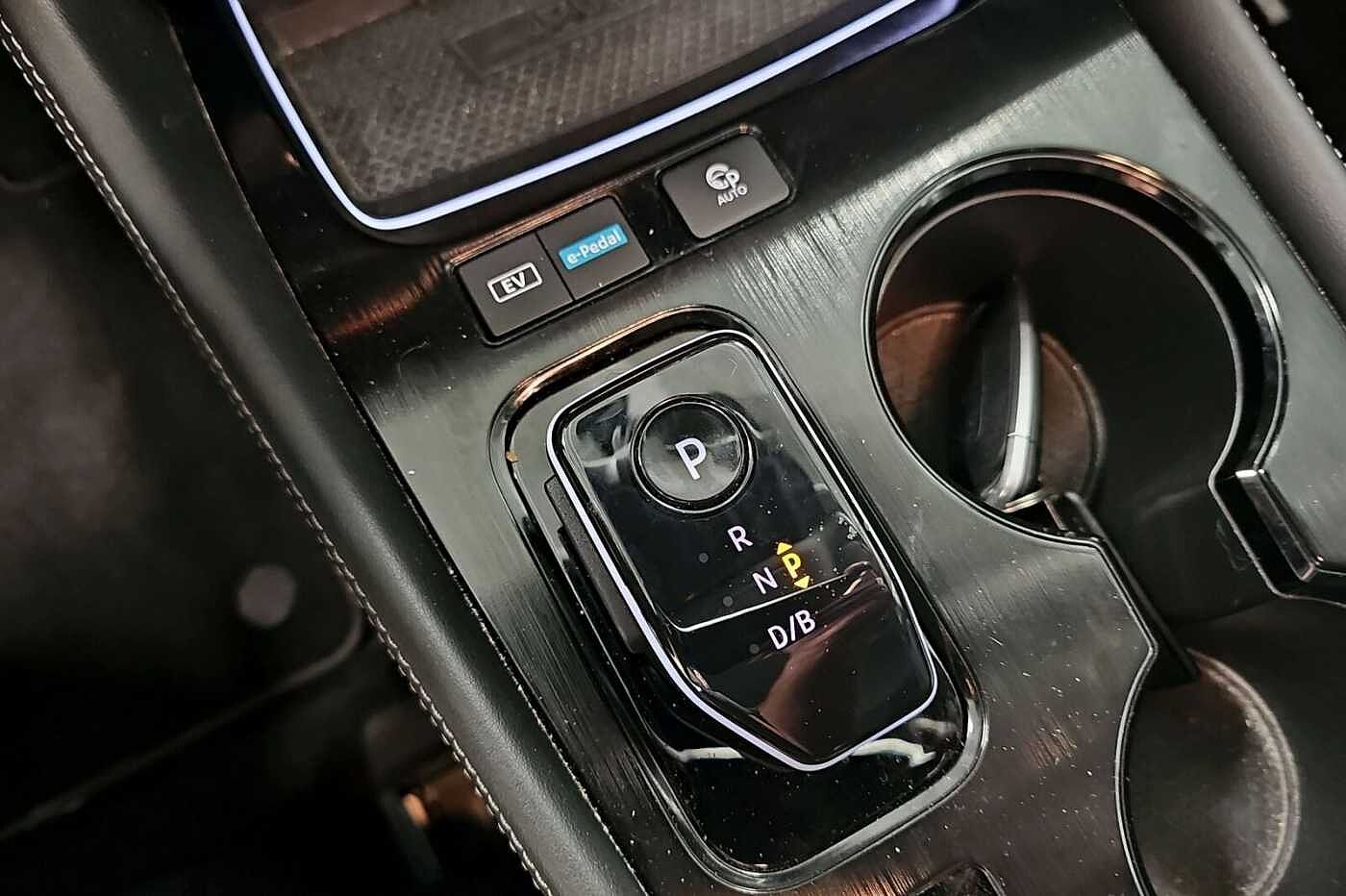 Nissan X-Trail e-Power Tekna 5-s